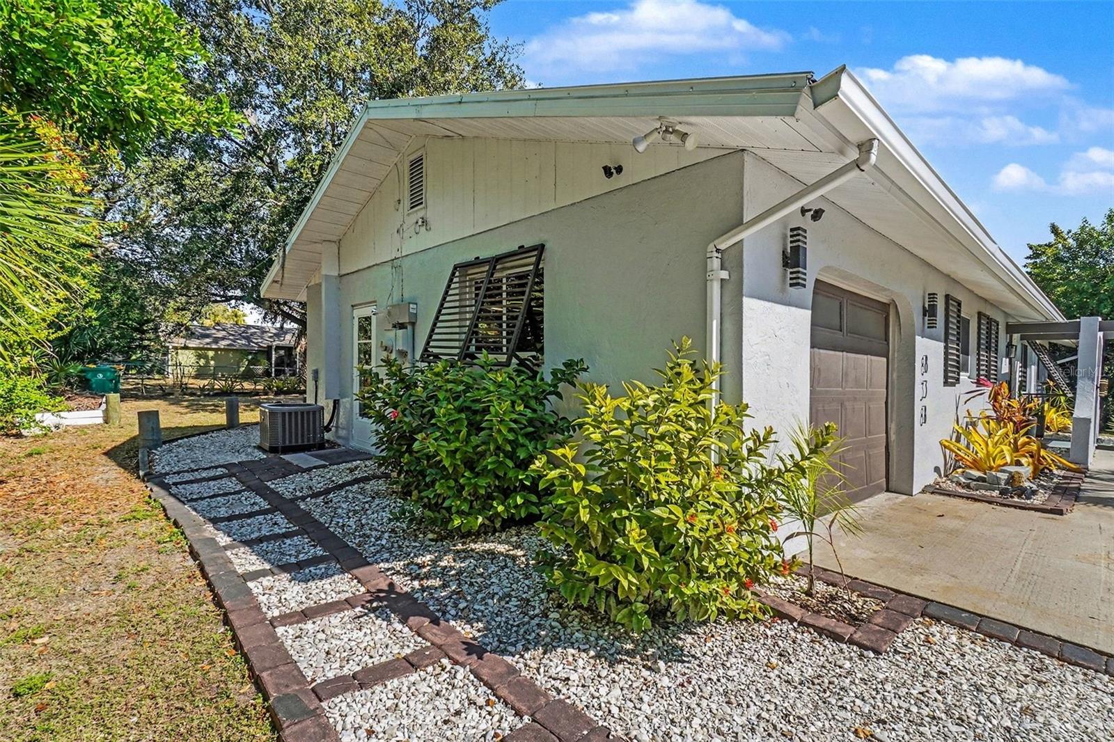 838 SPRING VIEW AVE NW, PORT CHARLOTTE, FL, 33948