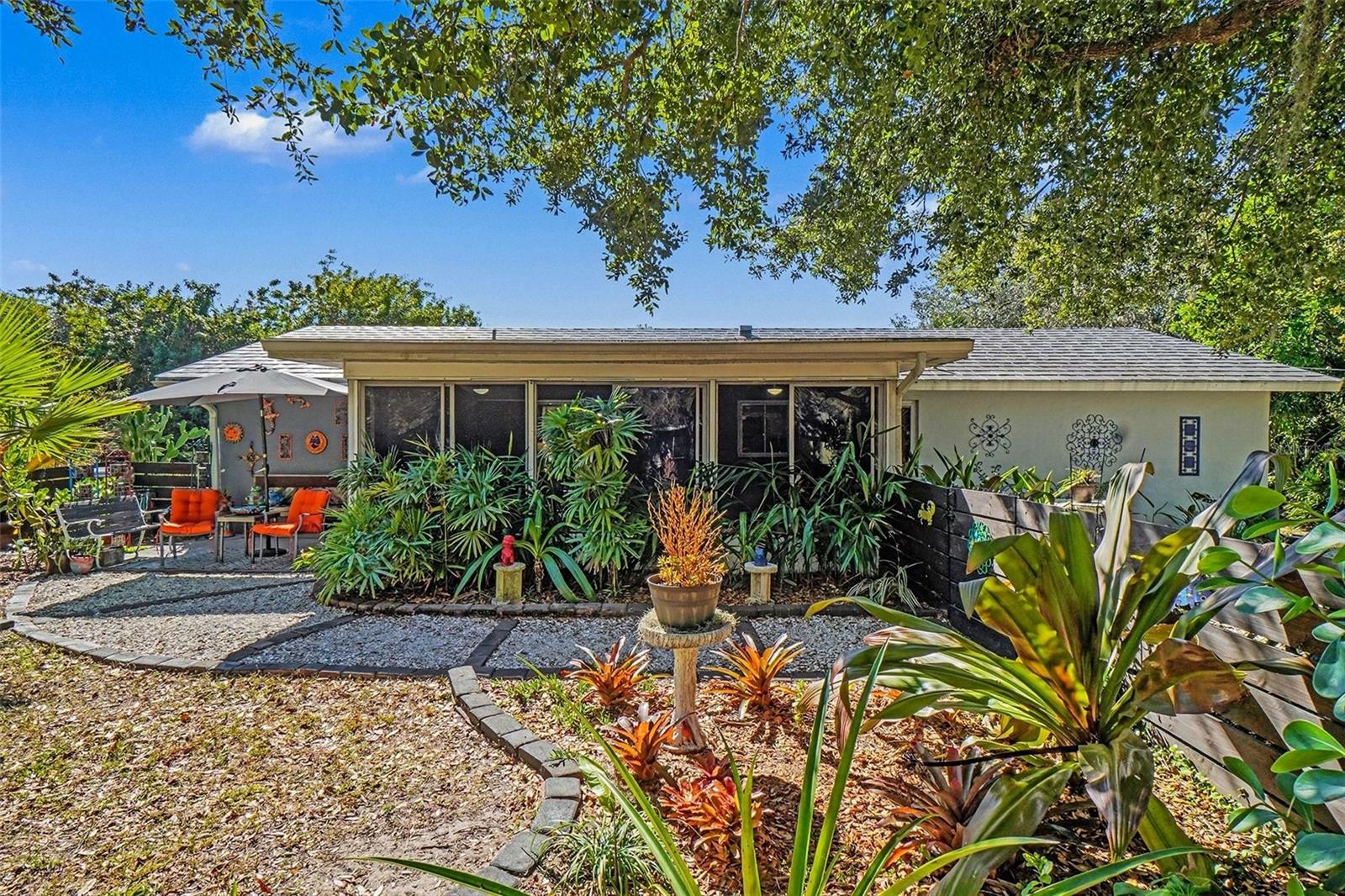 838 SPRING VIEW AVE NW, PORT CHARLOTTE, FL, 33948