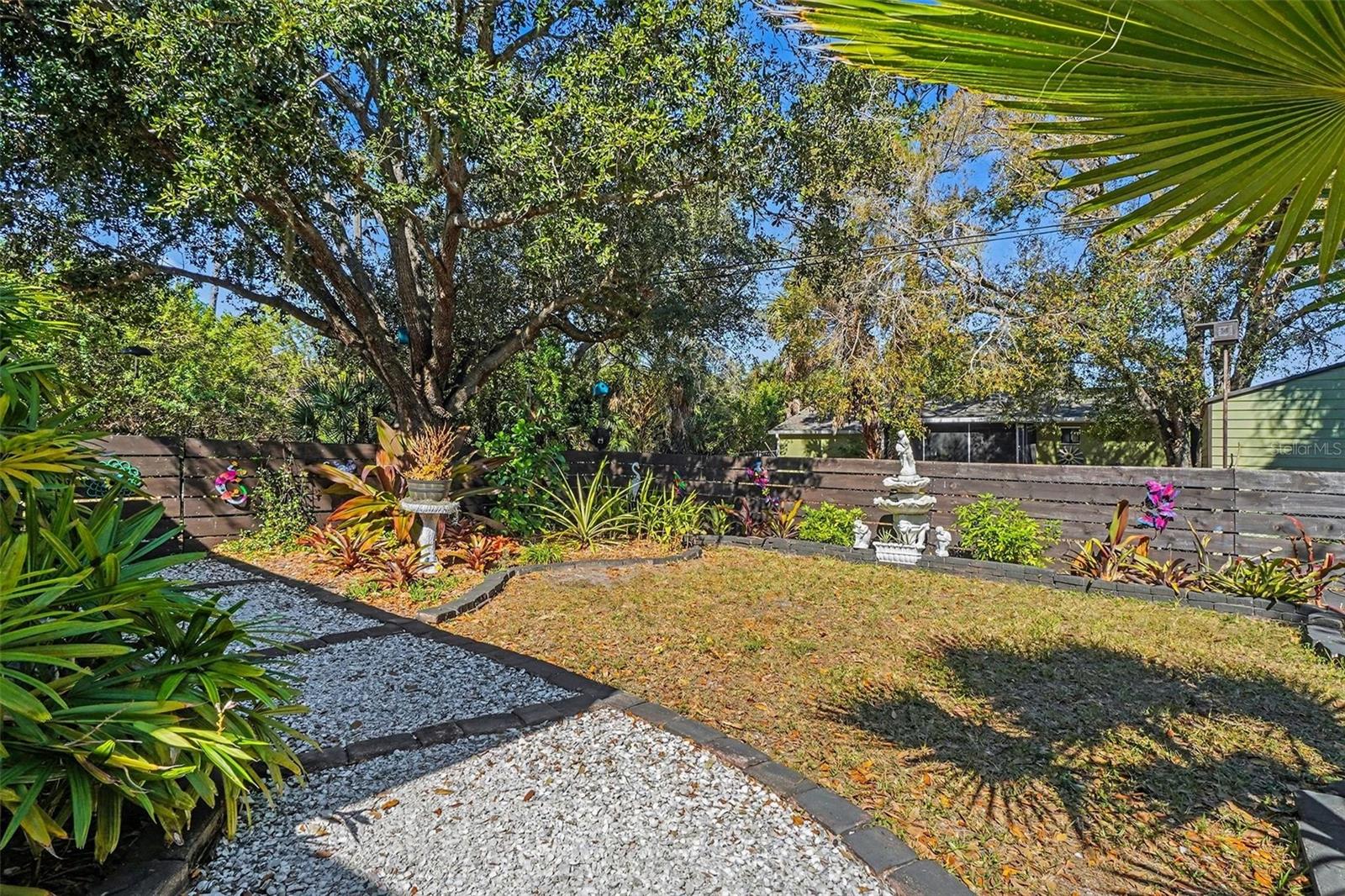 838 SPRING VIEW AVE NW, PORT CHARLOTTE, FL, 33948