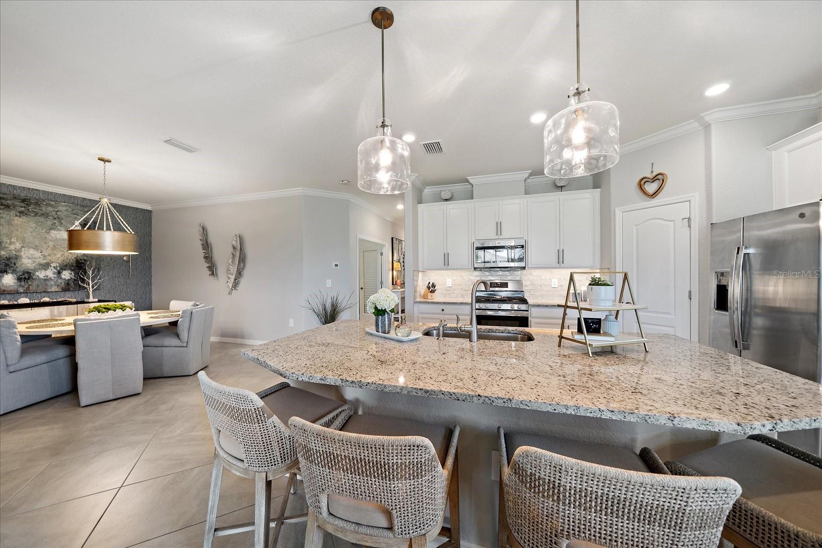 2520 AVOLET CT, BRADENTON, FL, 34211