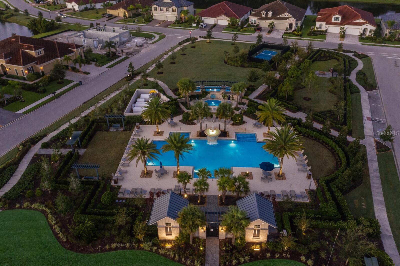 2520 AVOLET CT, BRADENTON, FL, 34211