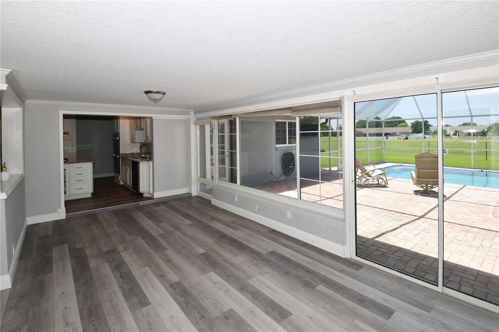 6690 BURNING TREE DR, SEMINOLE, FL, 33777