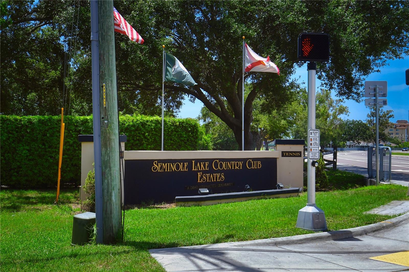 6690 BURNING TREE DR, SEMINOLE, FL, 33777