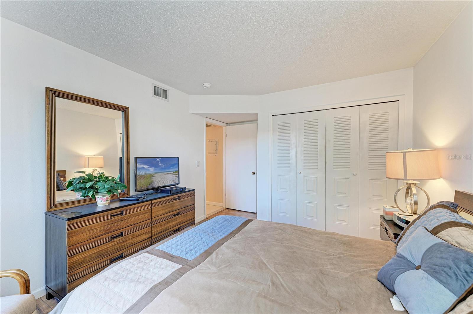 5400 34TH ST W #B16, BRADENTON, FL, 34210