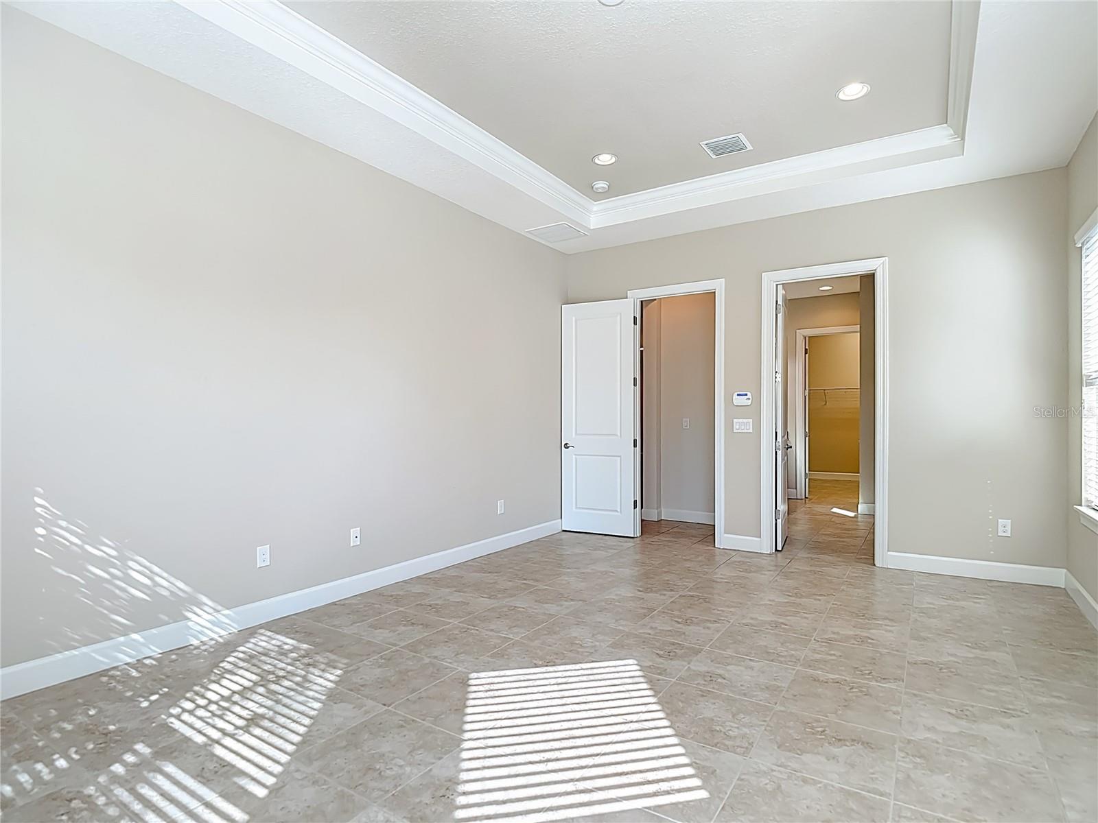 8613 GRAND ALBERATO RD, TAMPA, FL, 33647