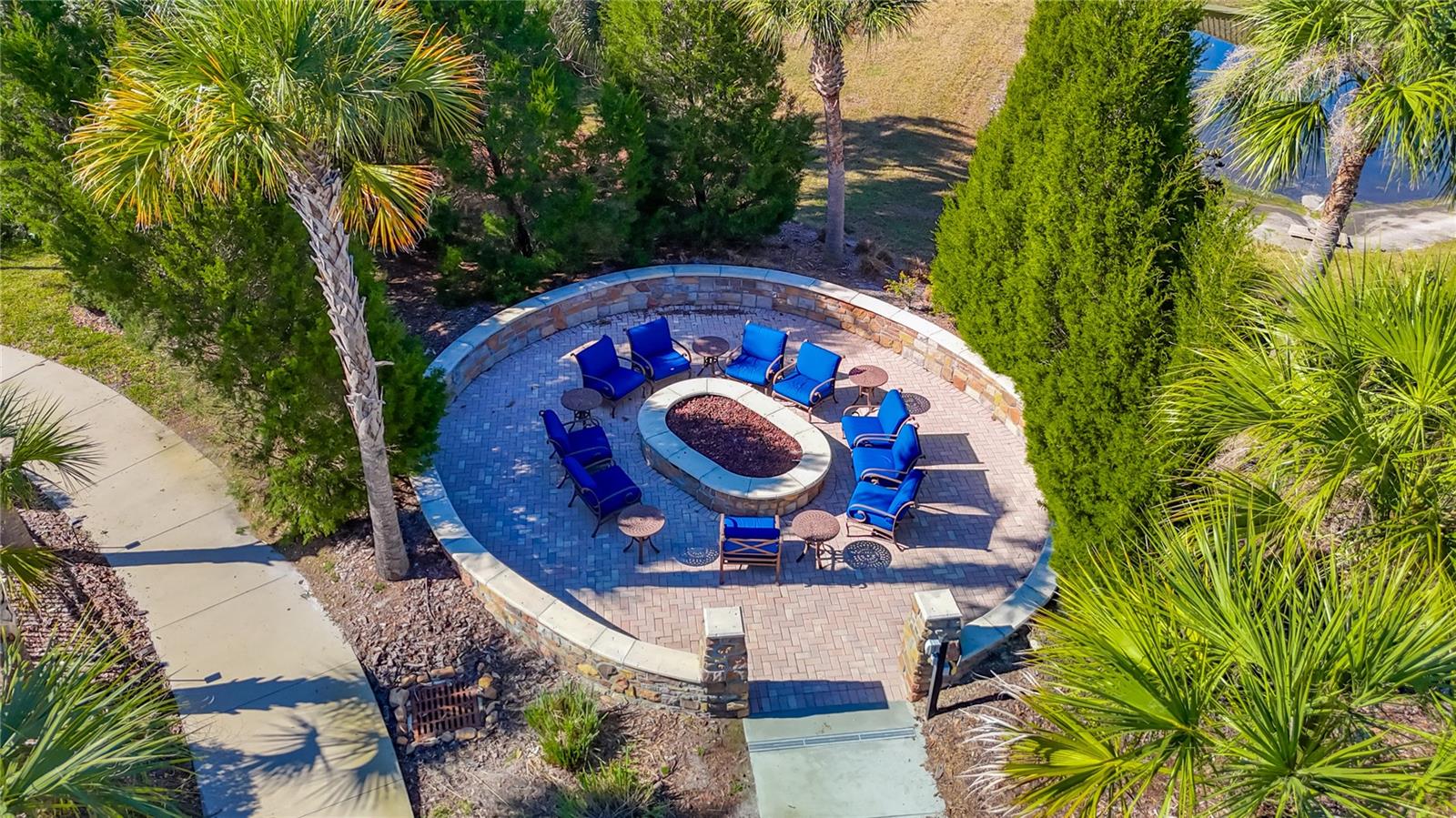 8613 GRAND ALBERATO RD, TAMPA, FL, 33647