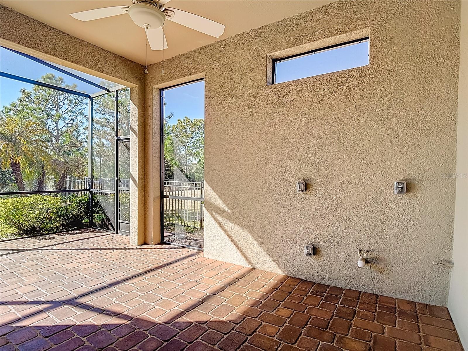 8613 GRAND ALBERATO RD, TAMPA, FL, 33647