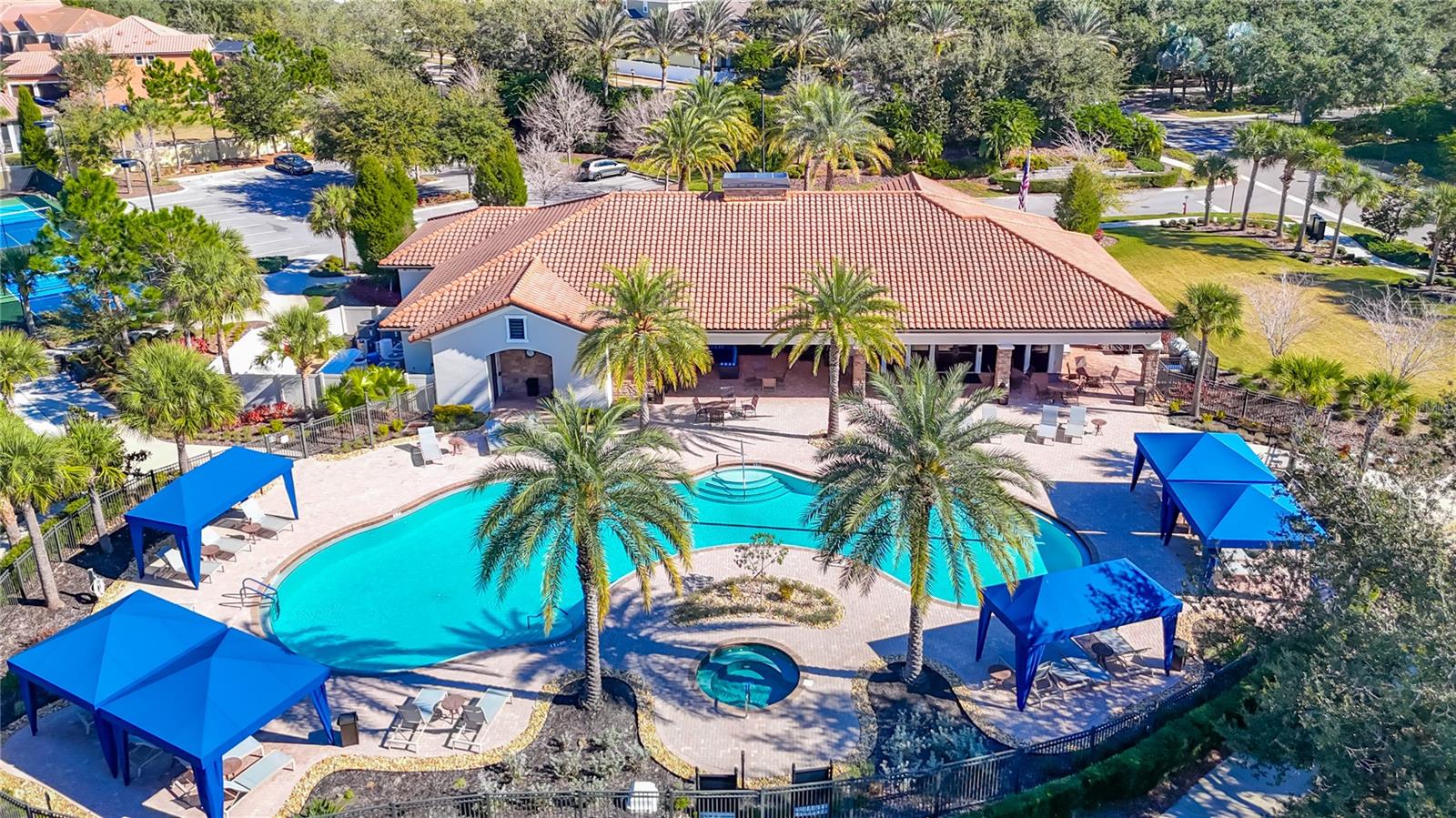 8613 GRAND ALBERATO RD, TAMPA, FL, 33647