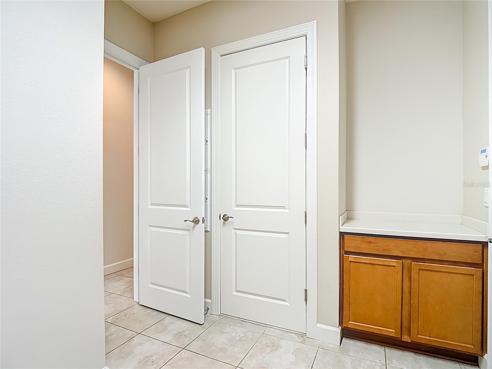 8613 GRAND ALBERATO RD, TAMPA, FL, 33647