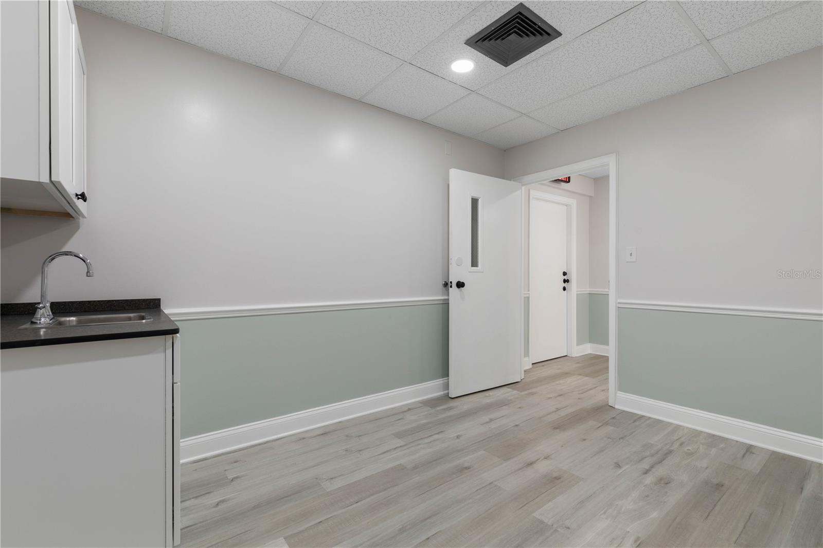 28 OFFICE PARK DR, PALM COAST, FL, 32137