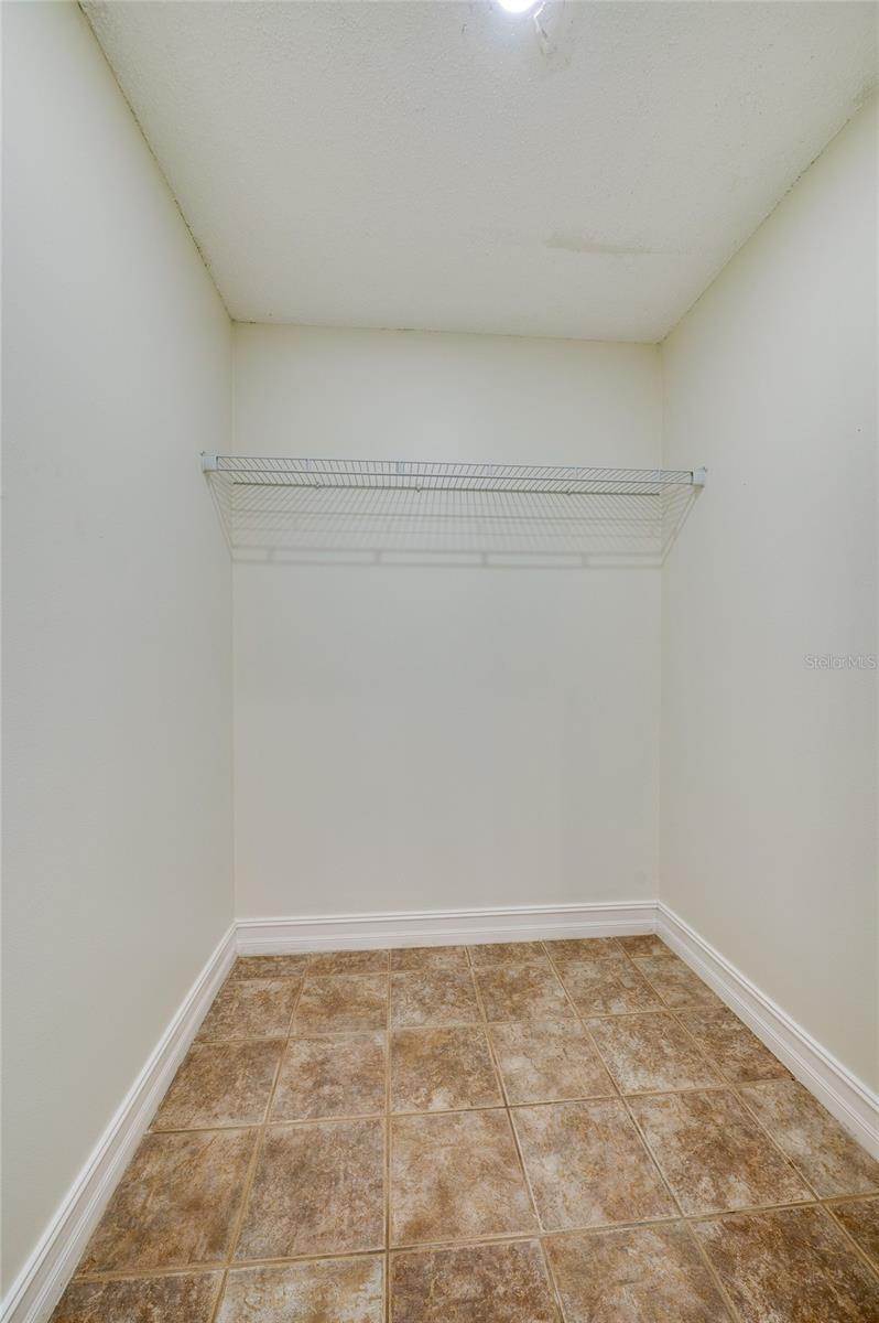 2425 ROYAL PALM DR, EDGEWATER, FL, 32141