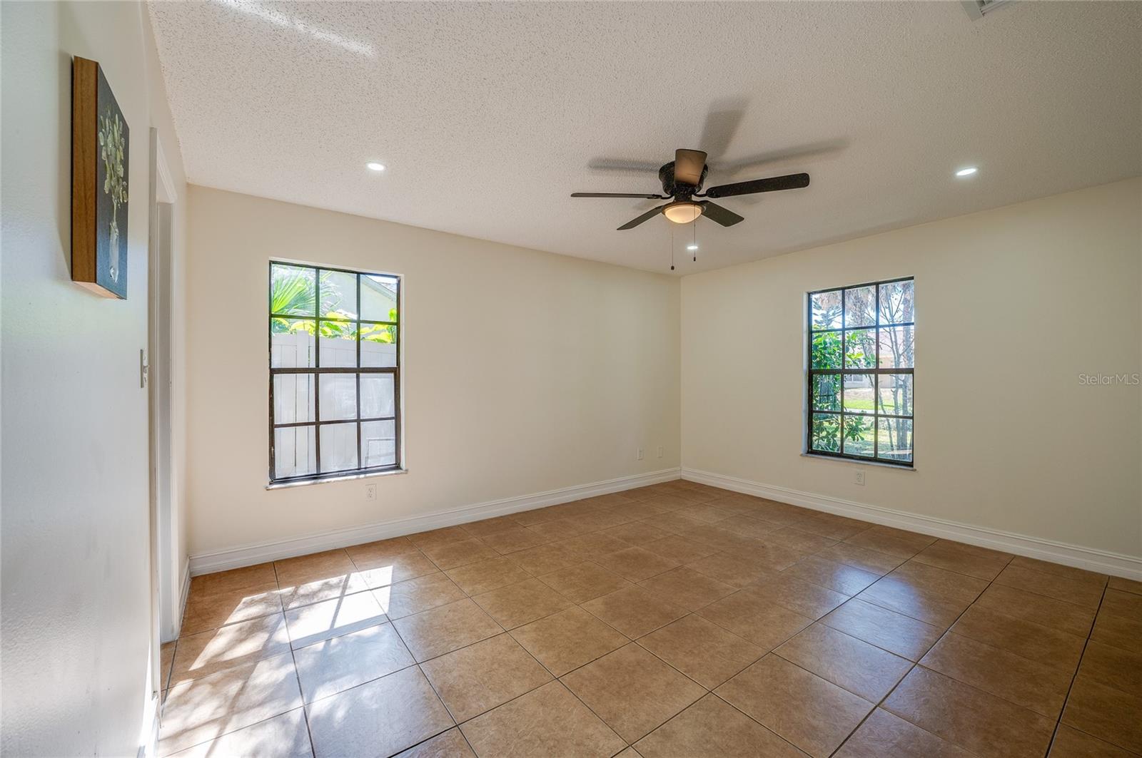 2425 ROYAL PALM DR, EDGEWATER, FL, 32141