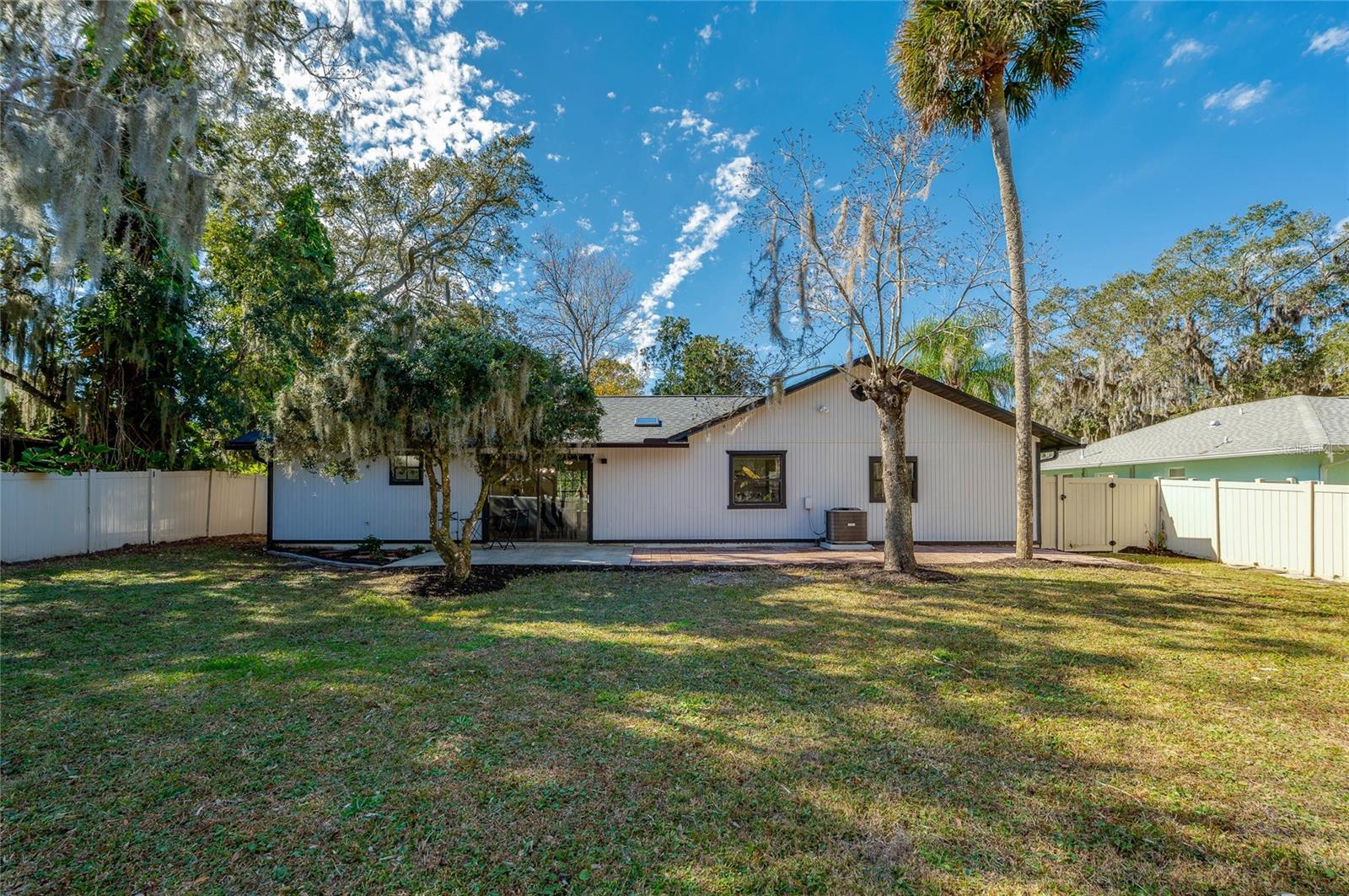 2425 ROYAL PALM DR, EDGEWATER, FL, 32141