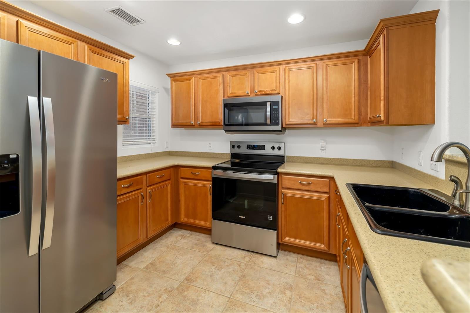 8666 MAJESTIC ELM CT #8666, LAKEWOOD RANCH, FL, 34202