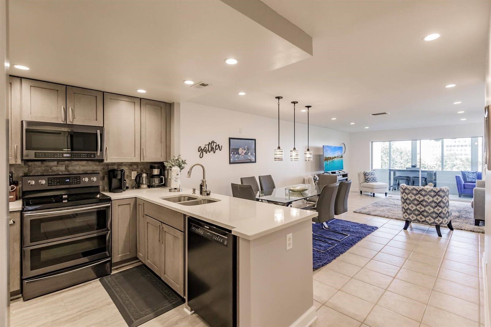 1255 E PEPPERTREE DR #403, SARASOTA, FL, 34242