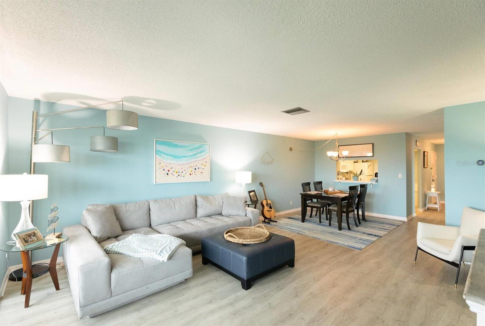 1255 E PEPPERTREE DR #501, SARASOTA, FL, 34242