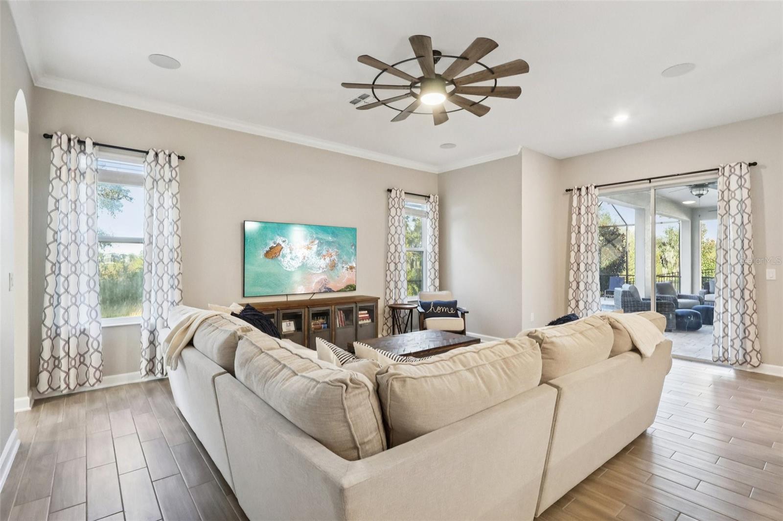 8847 FALLEN OAK DR, DAVENPORT, FL, 33896