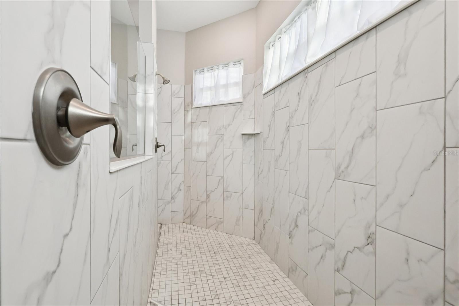 8847 FALLEN OAK DR, DAVENPORT, FL, 33896