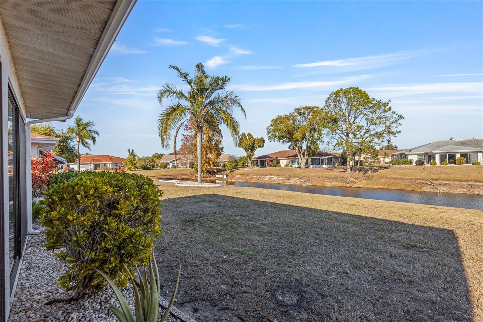 1207 BLUEWATER DR, SUN CITY CENTER, FL, 33573