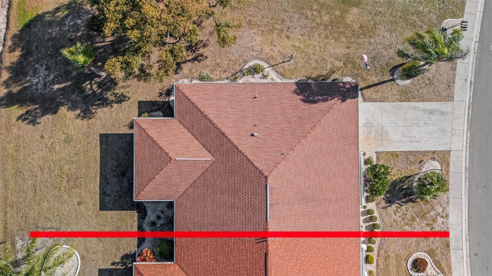 1207 BLUEWATER DR, SUN CITY CENTER, FL, 33573