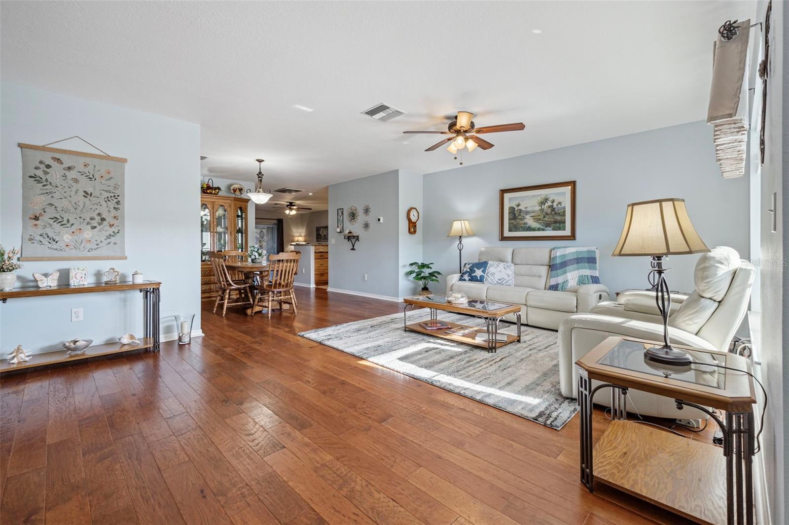 1207 BLUEWATER DR, SUN CITY CENTER, FL, 33573