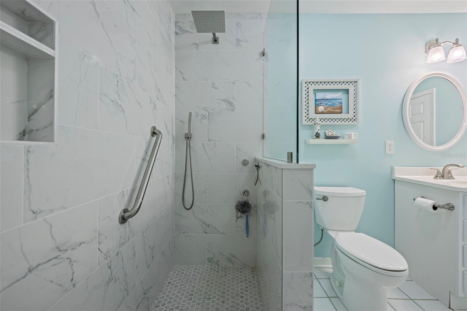 1207 BLUEWATER DR, SUN CITY CENTER, FL, 33573