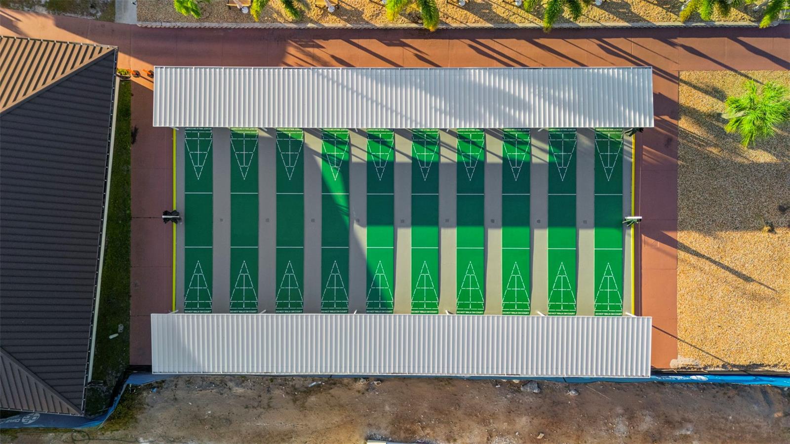 1207 BLUEWATER DR, SUN CITY CENTER, FL, 33573