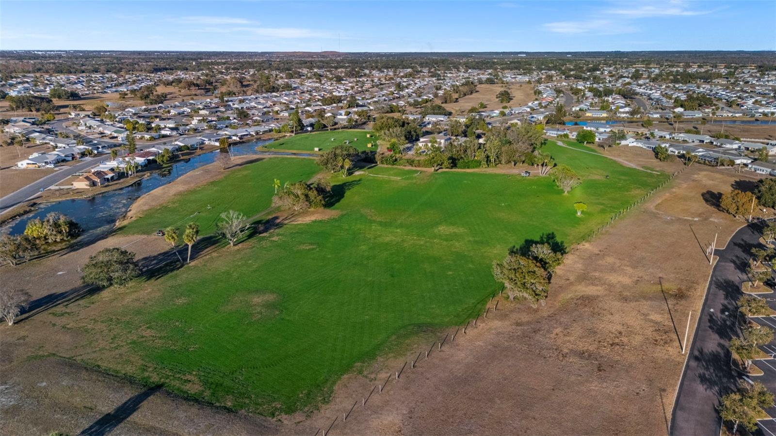 1207 BLUEWATER DR, SUN CITY CENTER, FL, 33573