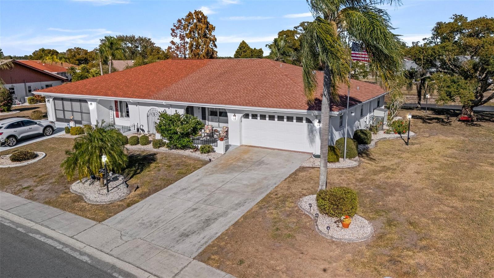 1207 BLUEWATER DR, SUN CITY CENTER, FL, 33573