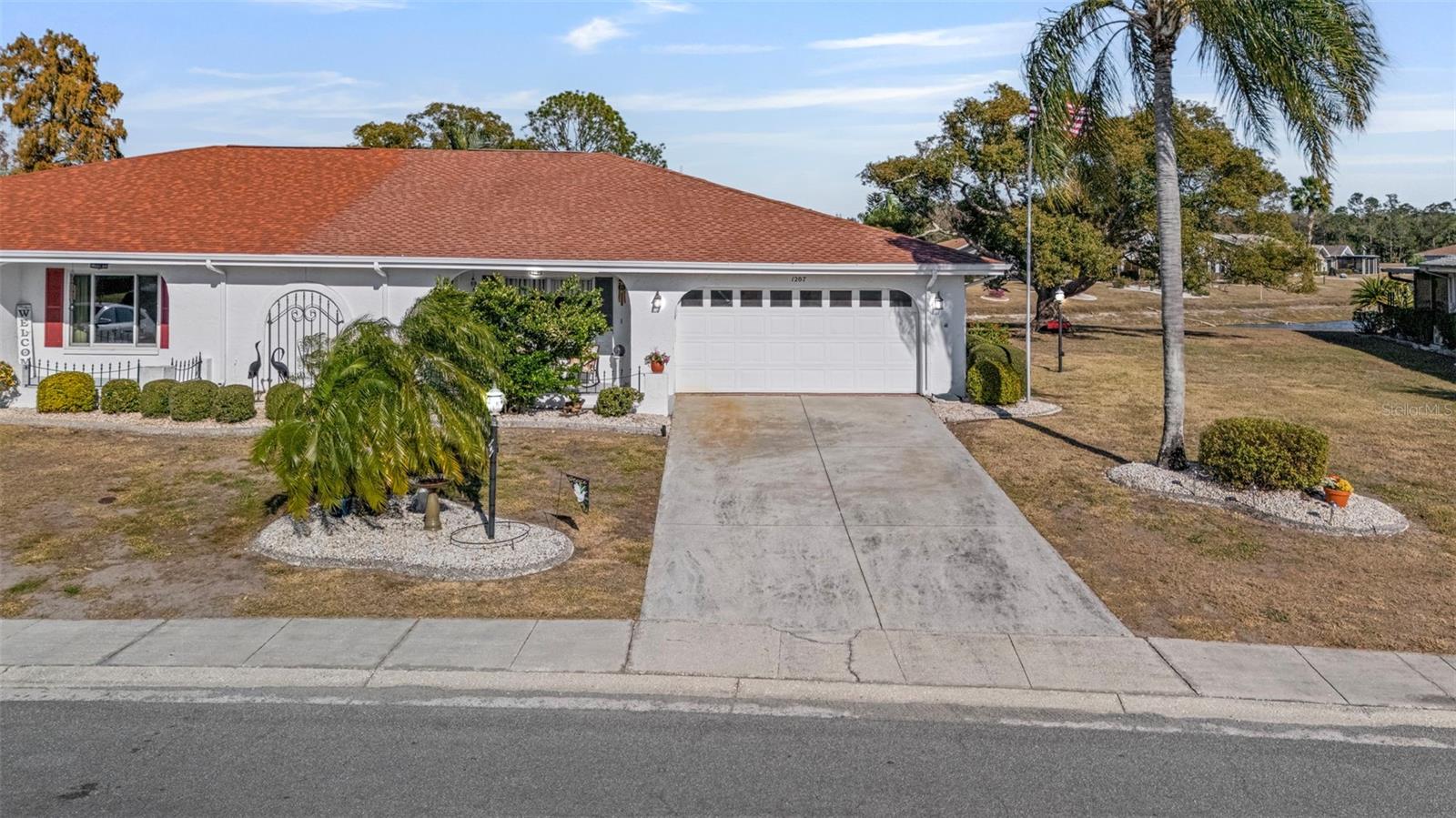 1207 BLUEWATER DR, SUN CITY CENTER, FL, 33573