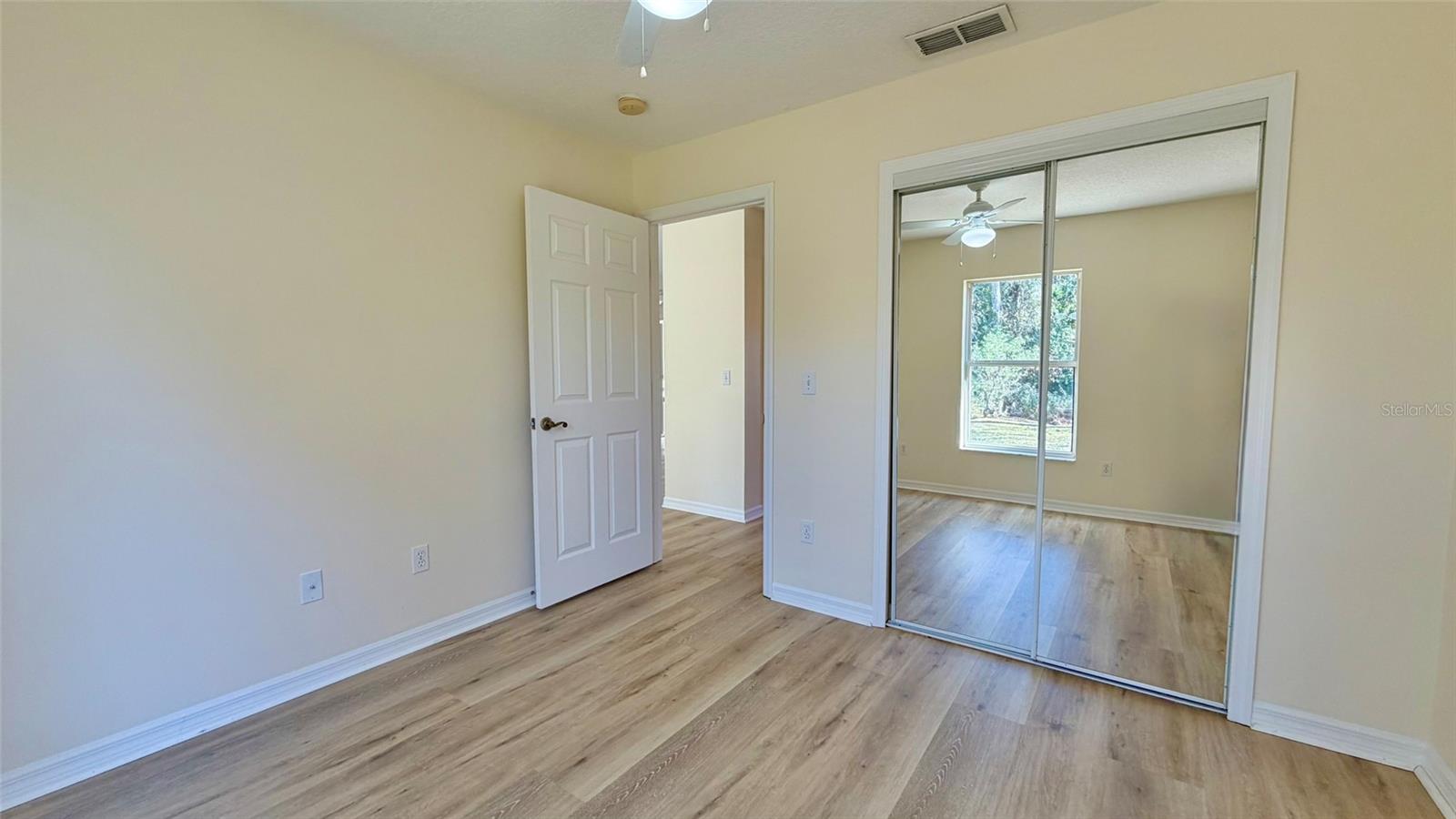 8 RIPCORD LN, PALM COAST, FL, 32164