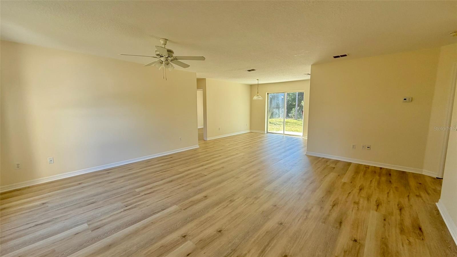 8 RIPCORD LN, PALM COAST, FL, 32164