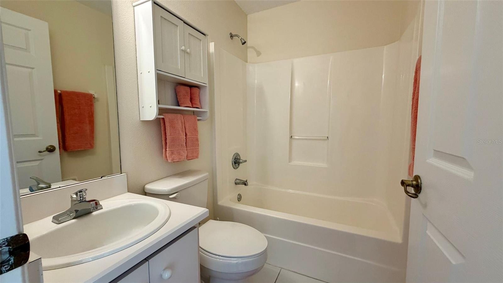 8 RIPCORD LN, PALM COAST, FL, 32164