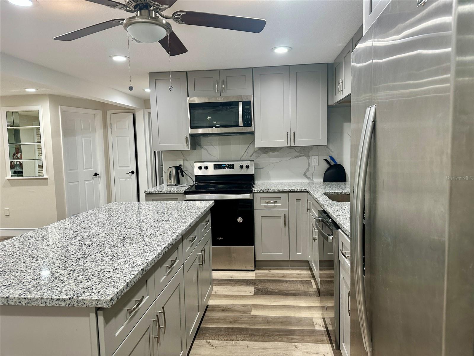 3440 BROOKFIELD DR, HOLIDAY, FL, 34691