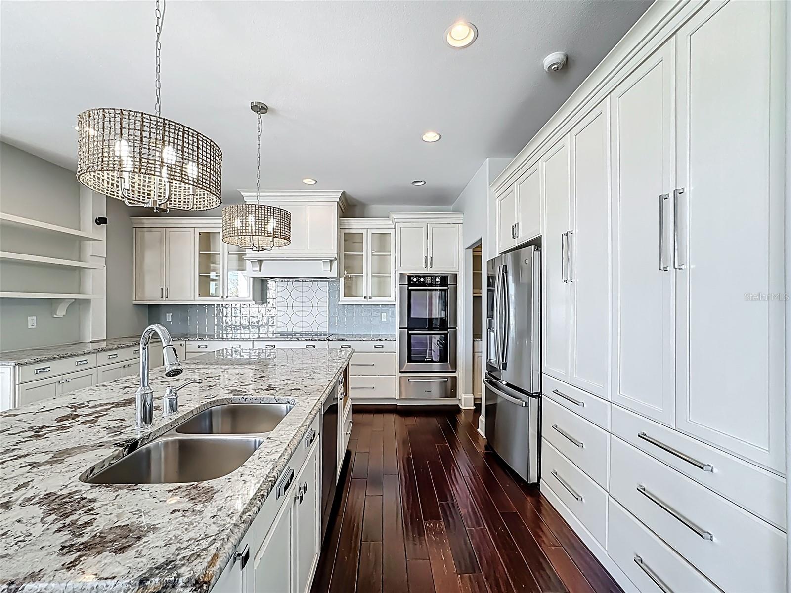 A4680377 Property Photo