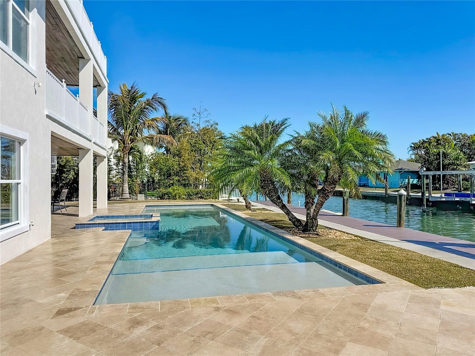 A4680377 Property Photo