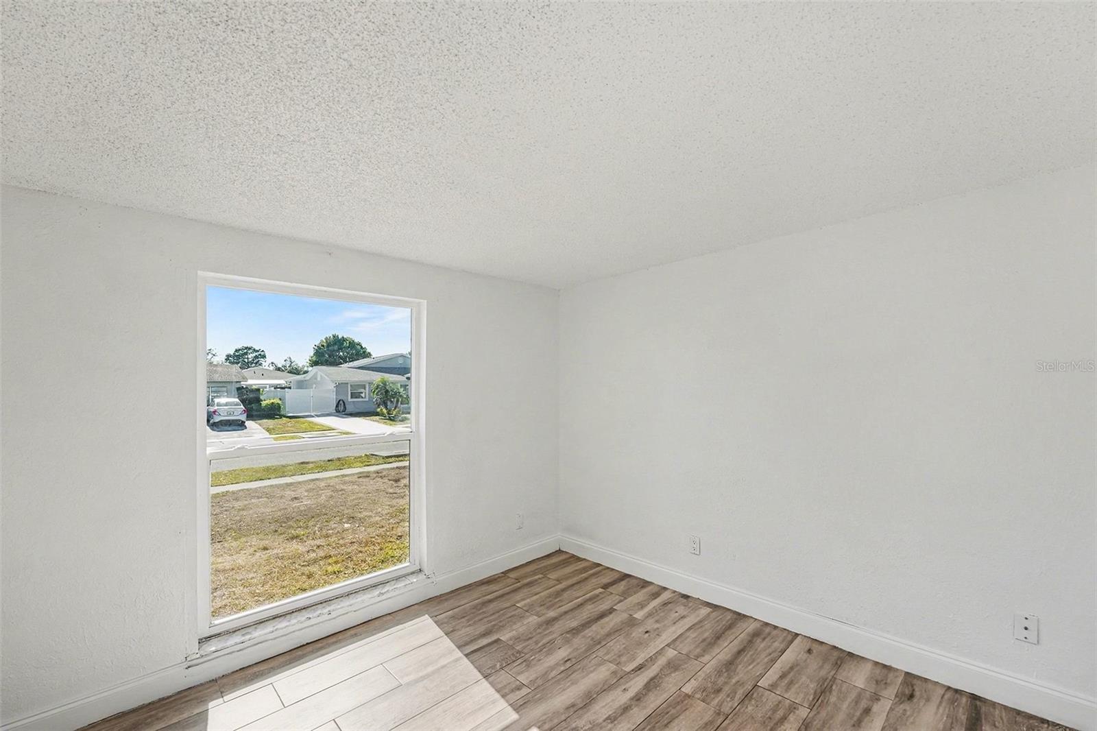 9031 TREE VALLEY CIR, TAMPA, FL, 33615