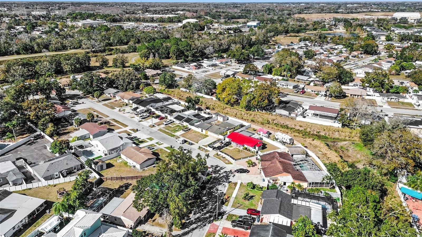 9031 TREE VALLEY CIR, TAMPA, FL, 33615