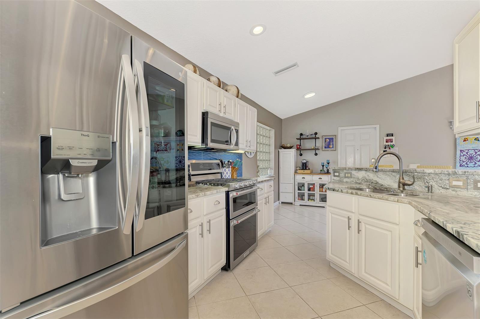 335 SAINT GEORGE CT #1, VENICE, FL, 34293