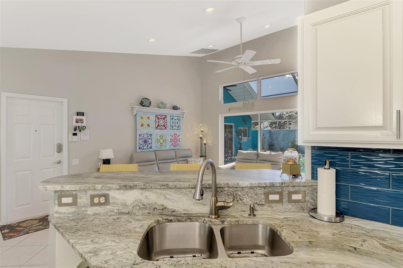 335 SAINT GEORGE CT #1, VENICE, FL, 34293