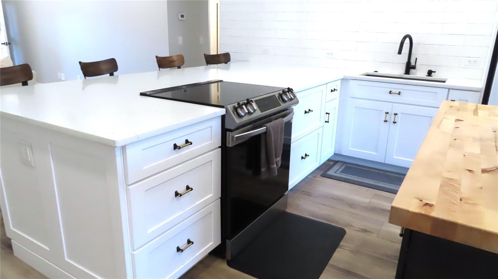 2221 SWEDISH DR #17, CLEARWATER, FL, 33763