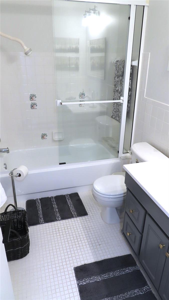 2221 SWEDISH DR #17, CLEARWATER, FL, 33763