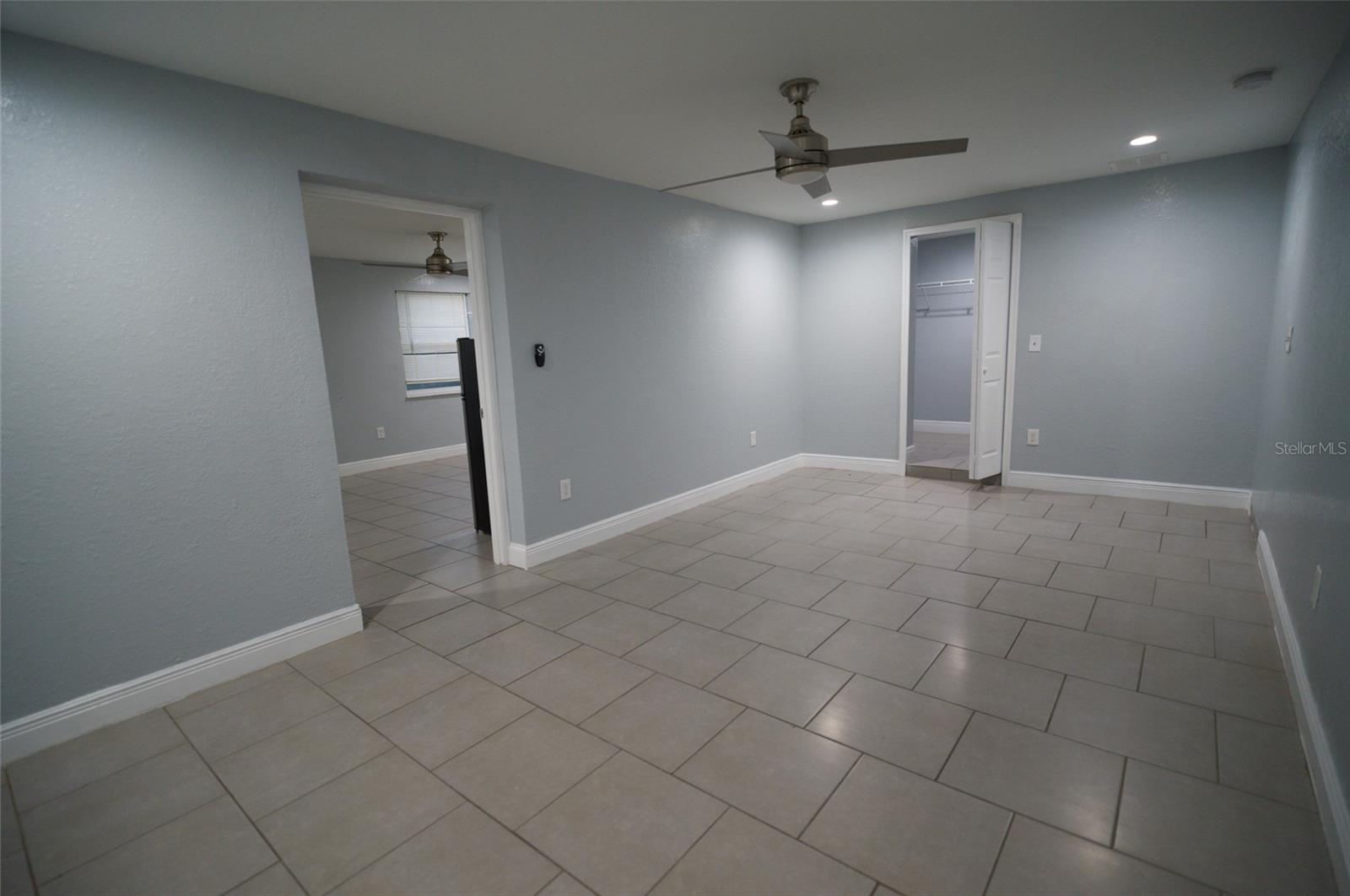 907 W HUMPHREY ST, TAMPA, FL, 33604