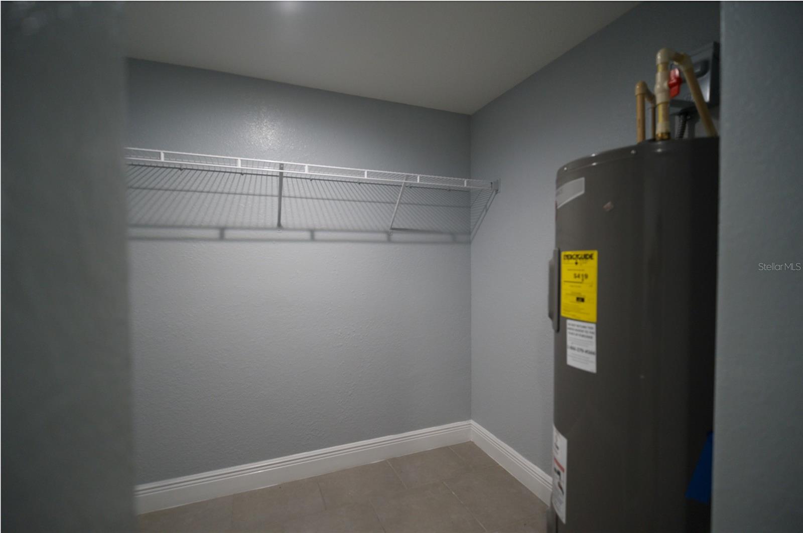 907 W HUMPHREY ST, TAMPA, FL, 33604