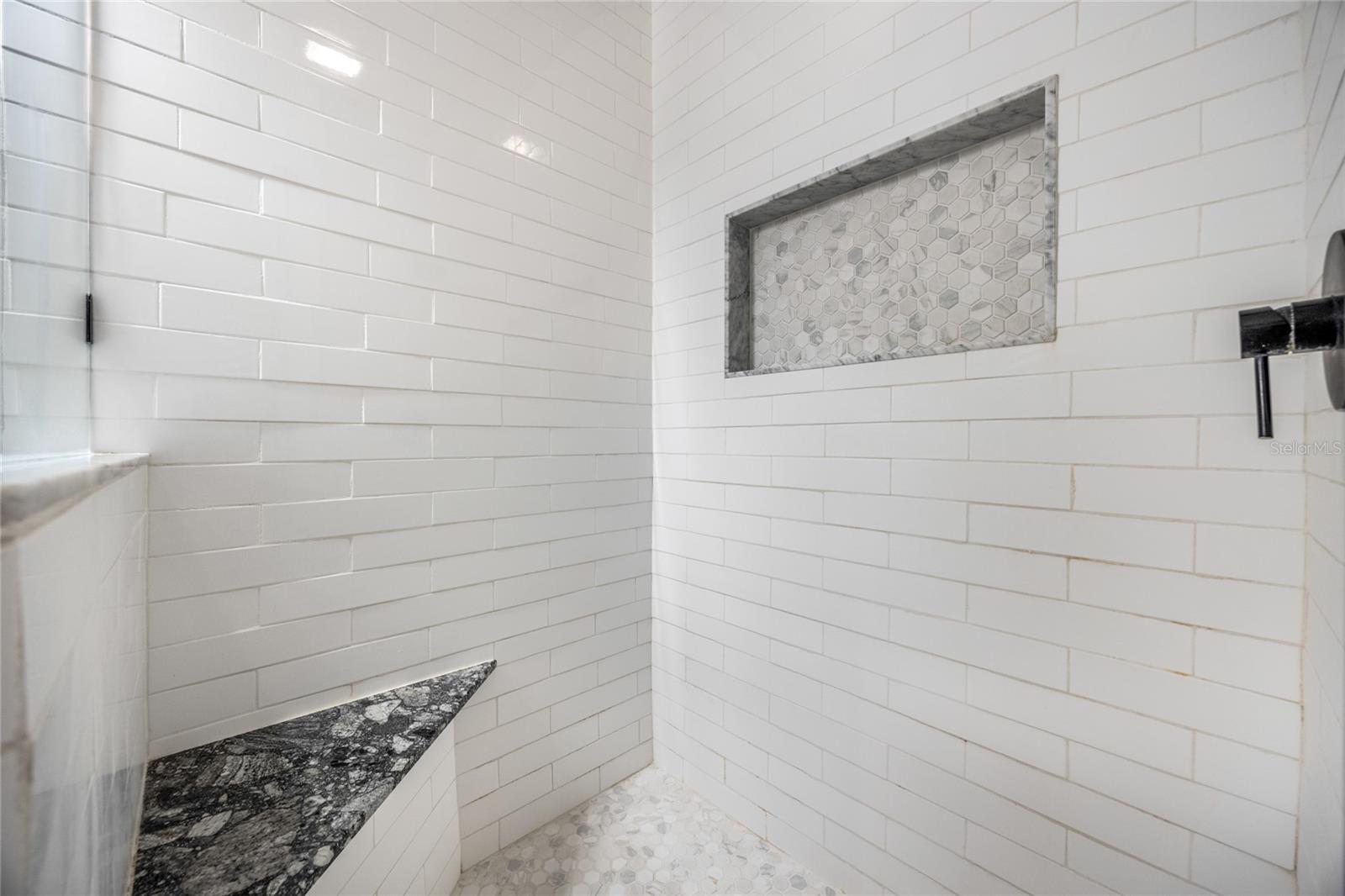 6818 NW 105TH AVE, ALACHUA, FL, 32615