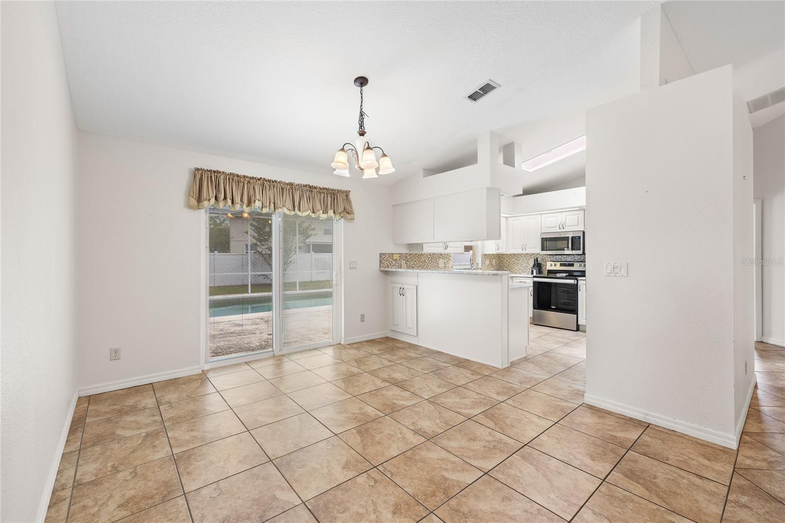 196 WATERVIEW CIR, AUBURNDALE, FL, 33823