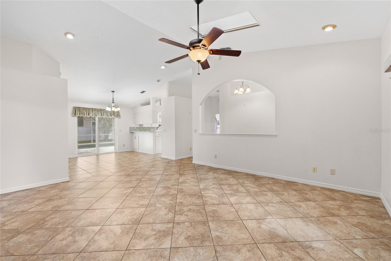 196 WATERVIEW CIR, AUBURNDALE, FL, 33823