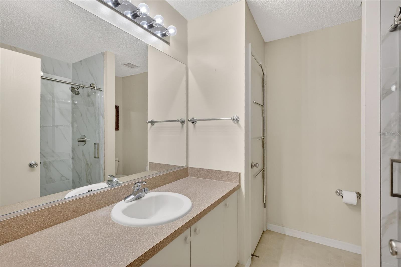 974 LIVINGSTON LOOP, THE VILLAGES, FL, 32162