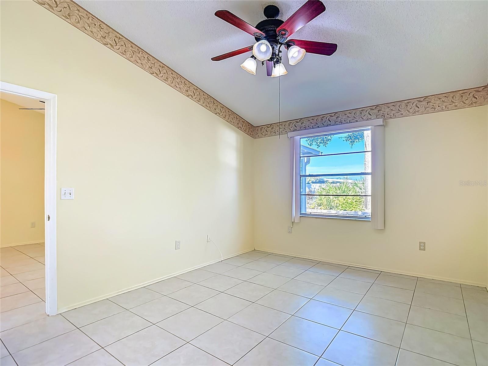 39650 US HIGHWAY 19 N #834, TARPON SPRINGS, FL, 34689