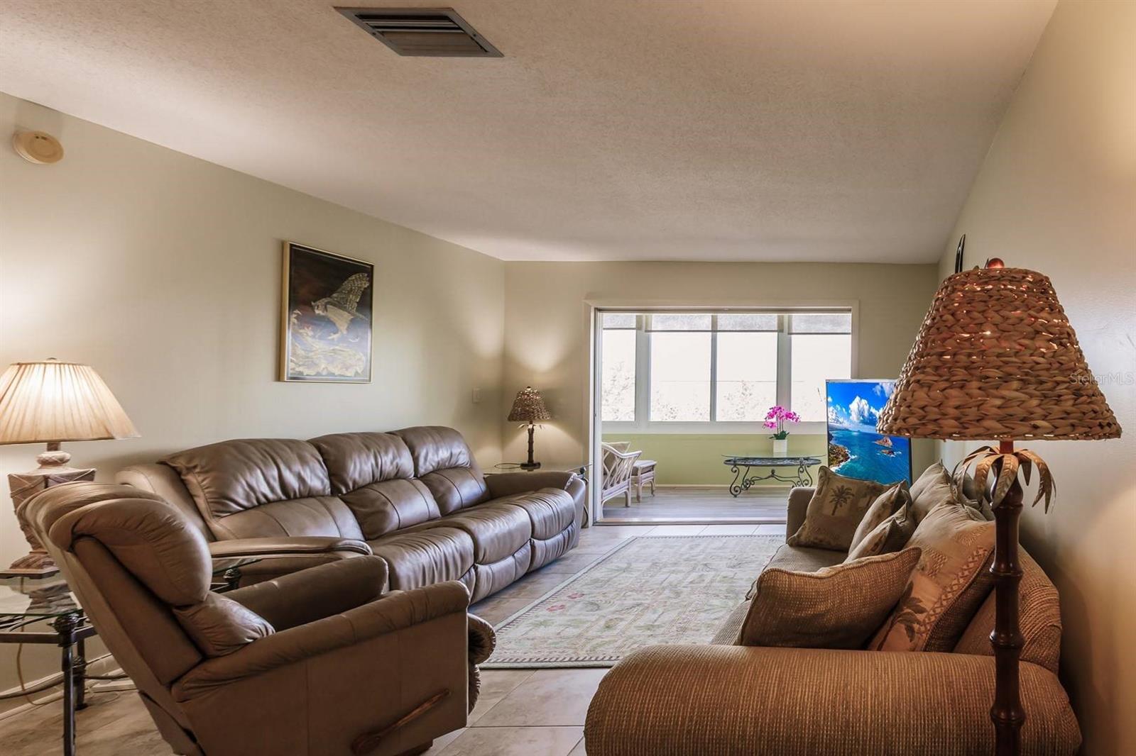 1255 E PEPPERTREE DR #306, SARASOTA, FL, 34242